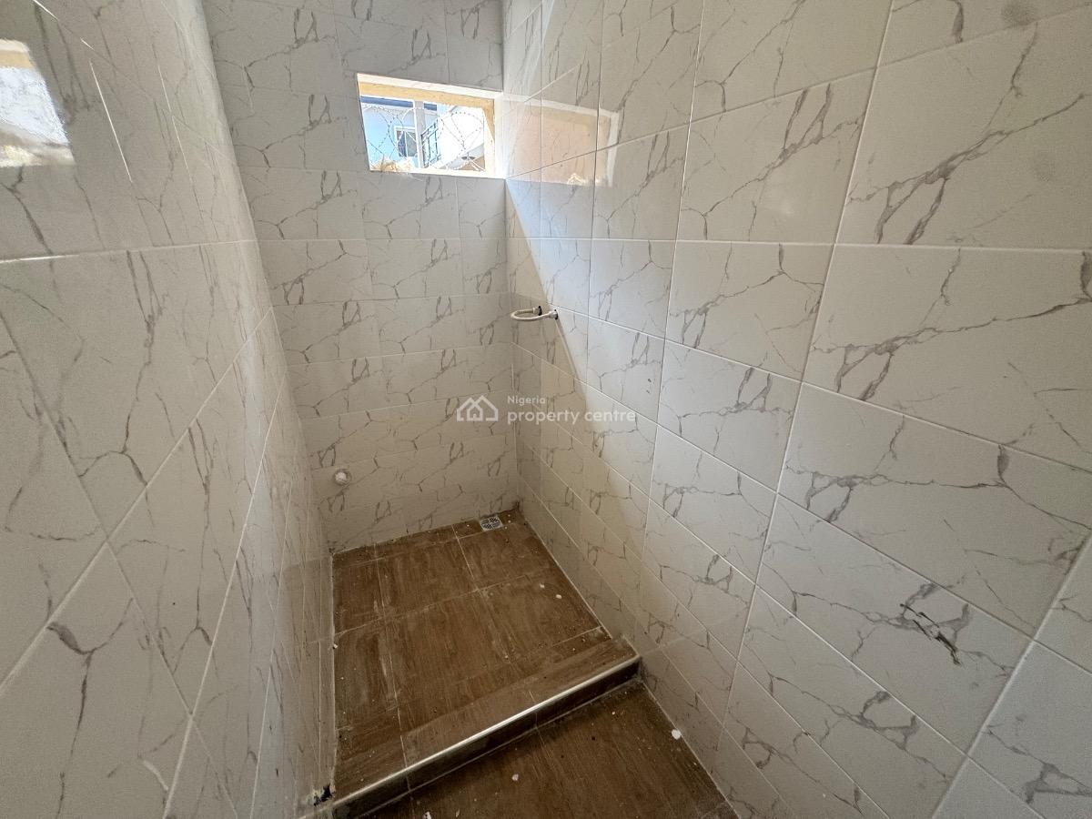 Luxury 3 Bedroom Apartment, Omole Phase 2, Ikeja, Lagos, Flat / Apartment for Rent