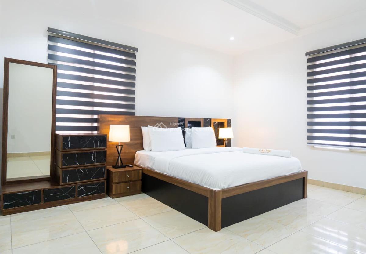 Luxury 3 Bedroom Apartment, Oluwakayode Jacobs Crescent, Freedom Way, Lekki Phase 1, Lekki, Lagos, Flat / Apartment Short Let