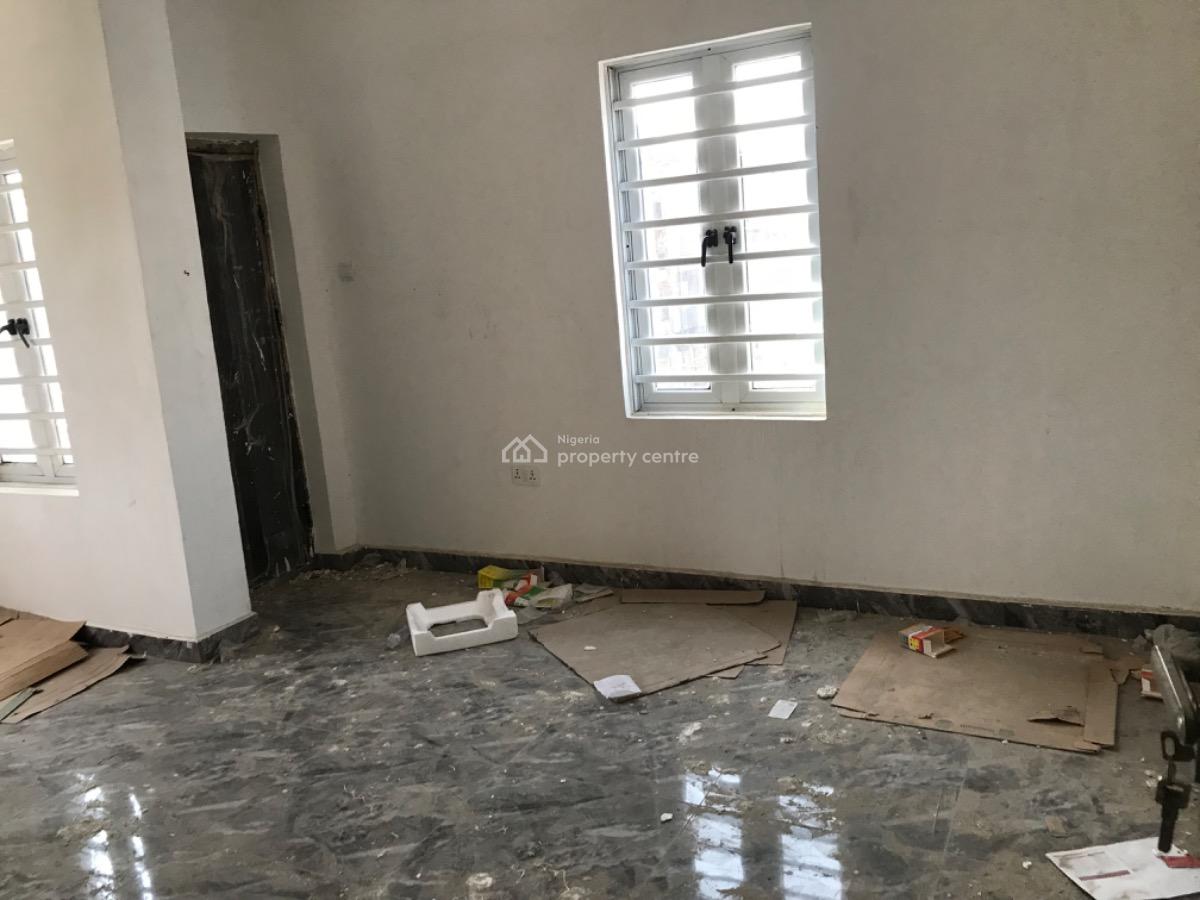 Newly Built Executive Luxury 2 Bedroom Flat, Alagomeji, Yaba, Lagos, Flat / Apartment for Rent