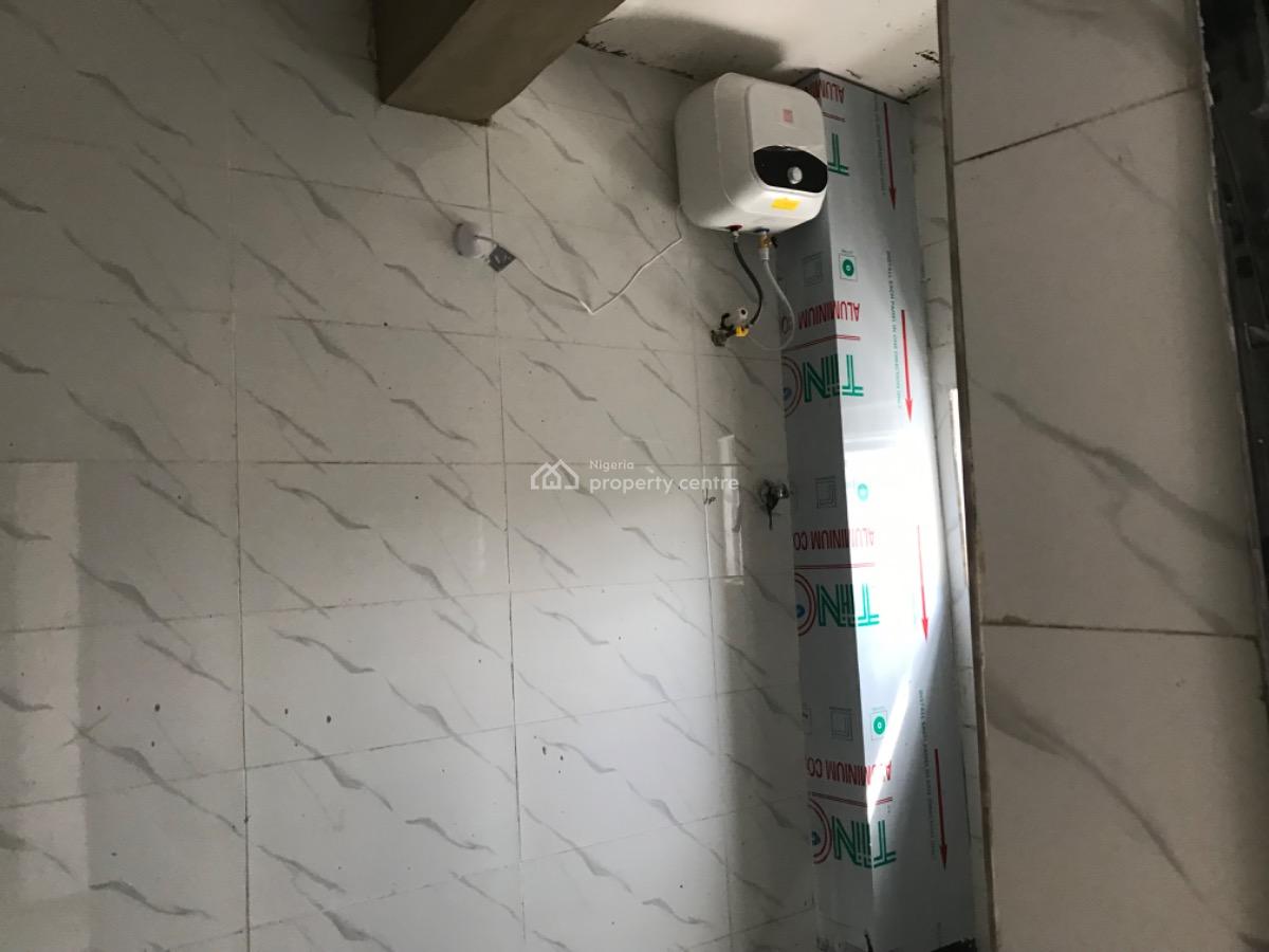 Newly Built Executive Luxury 2 Bedroom Flat, Alagomeji, Yaba, Lagos, Flat / Apartment for Rent