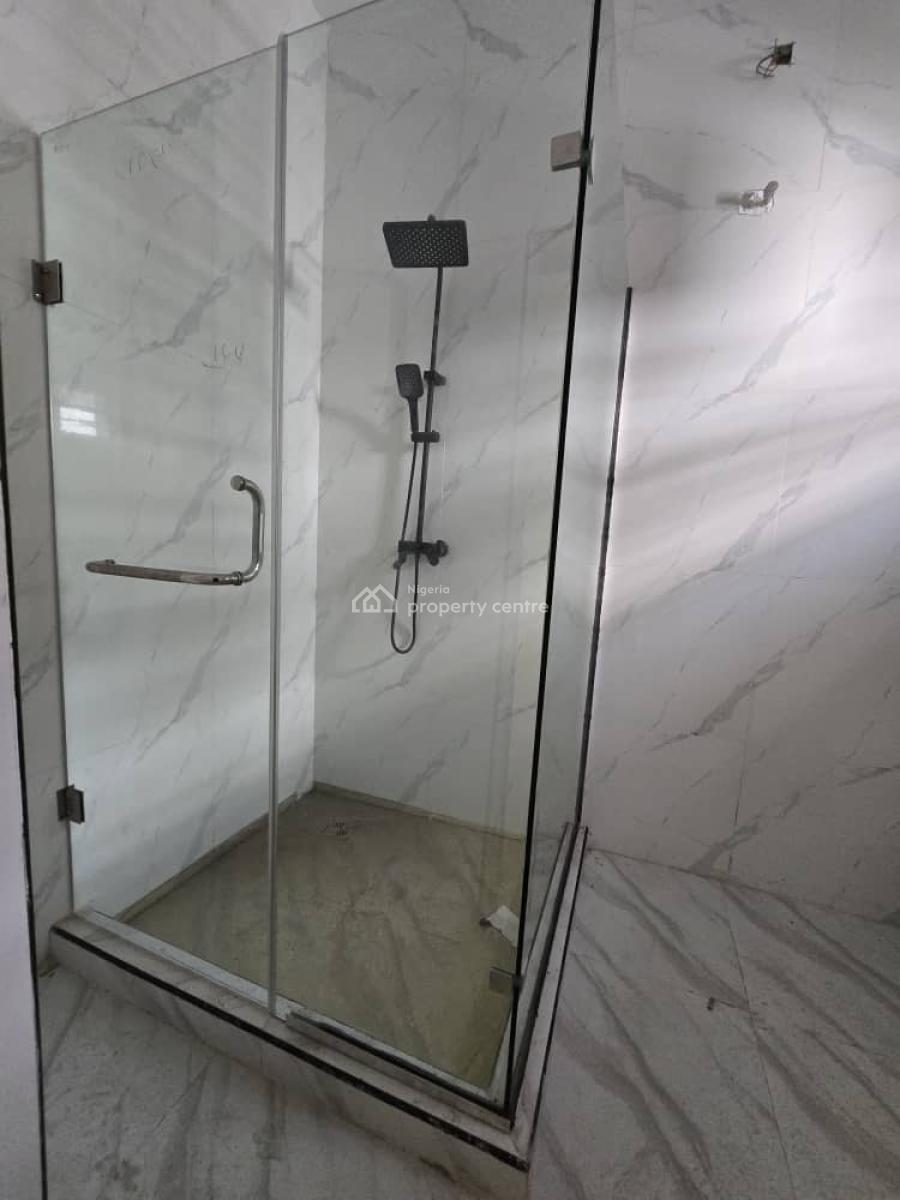 Direct Listing -- Luxury 2 Bedroom Apartment, Lekki Phase 1, Lekki, Lagos, Flat / Apartment for Sale