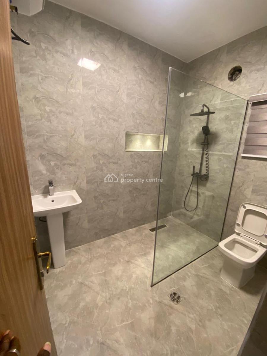 Amazingly Built 3 Bedroom Water Front Apartment with Pool, Victoria Island (vi), Lagos, Flat / Apartment for Rent