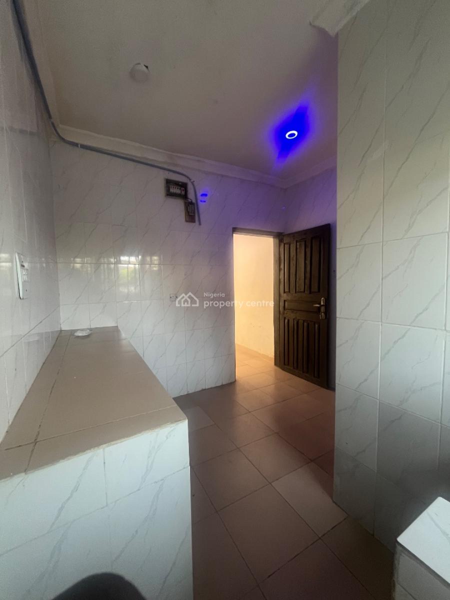 2 Bedroom Flat, Alasela Royal Estate, Ogombo, Ajah, Lagos, Flat / Apartment for Rent