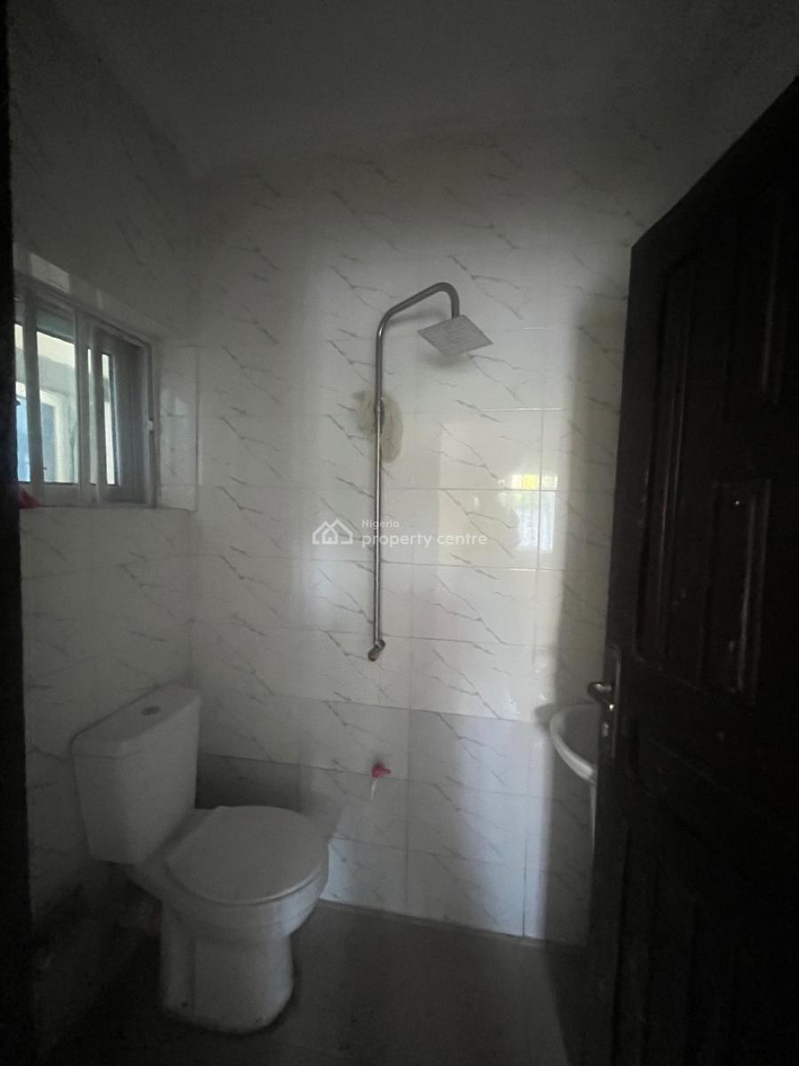 2 Bedroom Flat, Alasela Royal Estate, Ogombo, Ajah, Lagos, Flat / Apartment for Rent