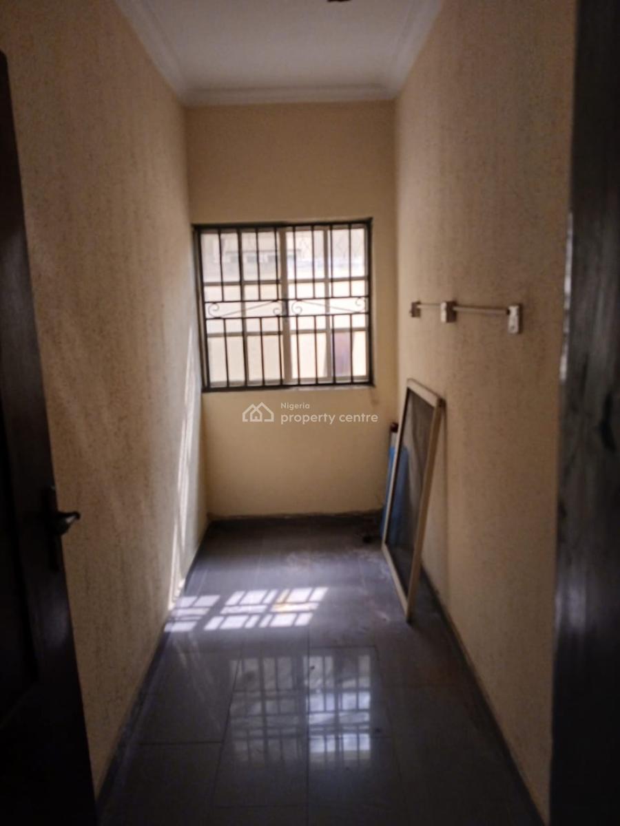 Luxury 4 Bedroom  Semi  Detached Duplex with 2 Bq, Lekki Phase 1, Lekki, Lagos, Semi-detached Duplex for Rent