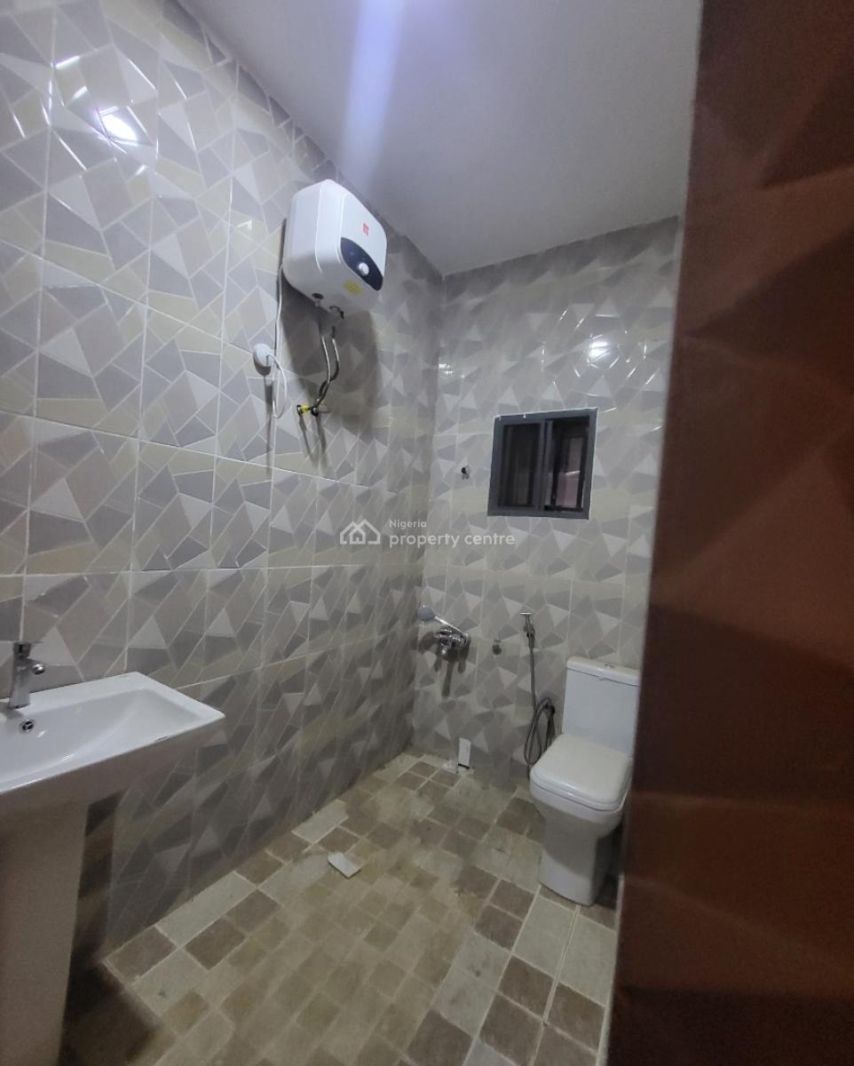 Luxurious Massive 2bedroom Flat Brand New, By Old Secteriate, Garki, Abuja, Flat / Apartment for Rent