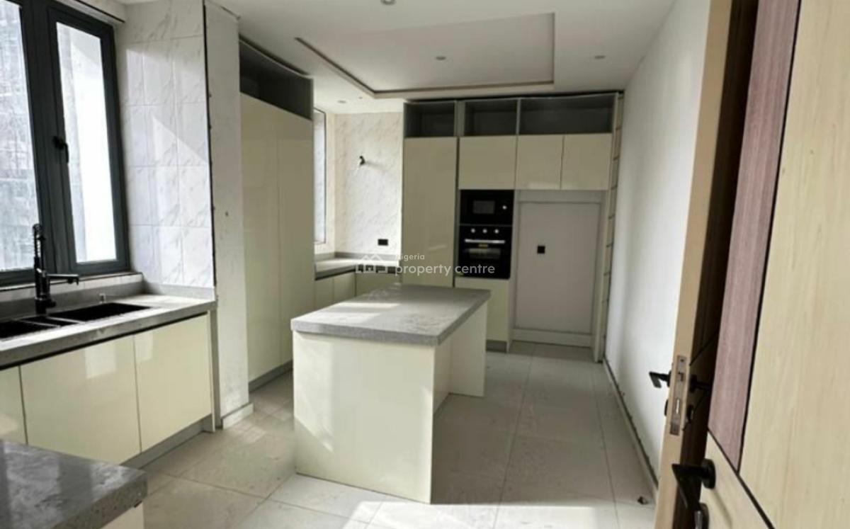 Luxury 3 Bedroom Apartment with Swimming Pool & Gym, Lekki Phase 1, Lekki, Lagos, Flat / Apartment for Sale