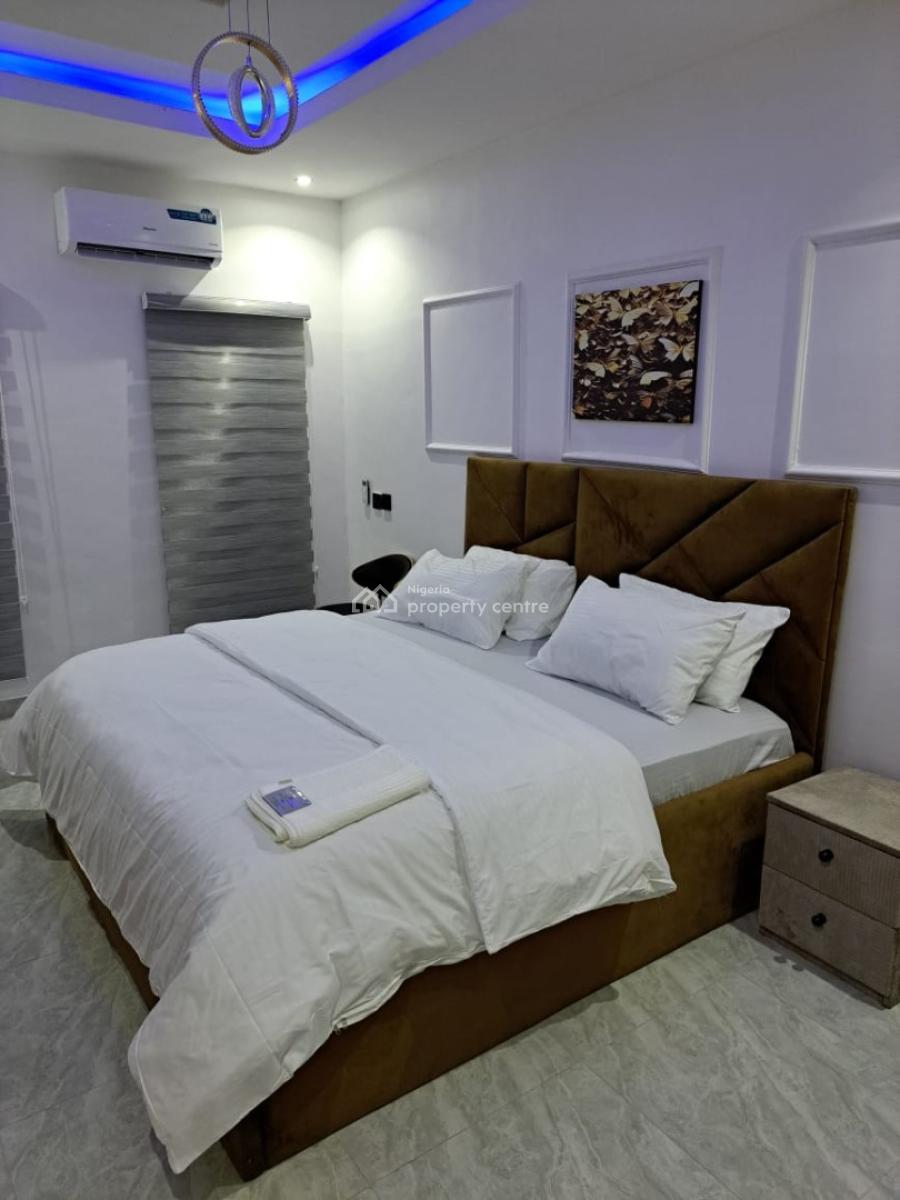 Diolux Comfy 2 Bed Apartment, Sangotedo, Ajah, Lagos, Flat / Apartment Short Let
