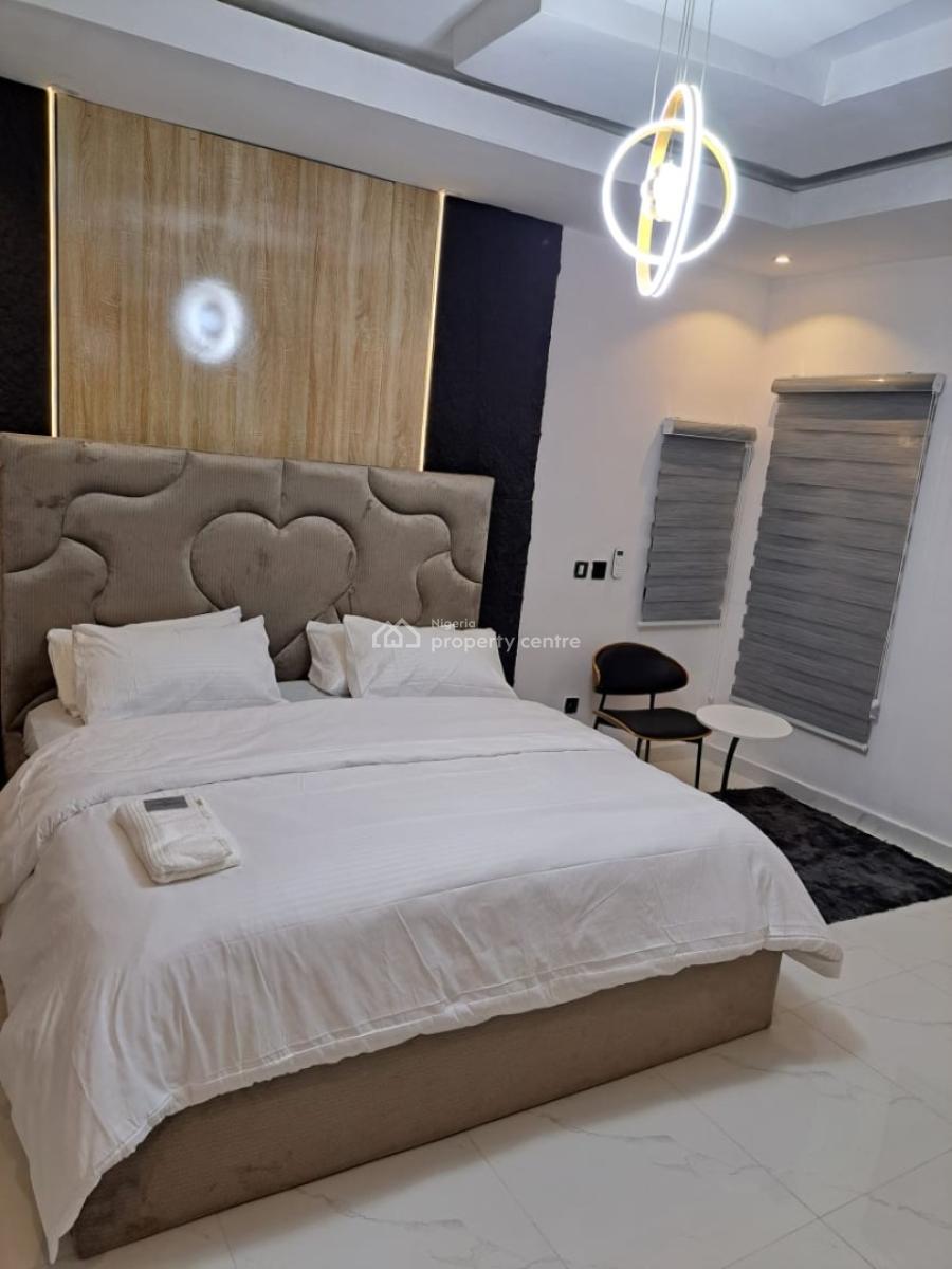 Diolux Comfy 2 Bed Apartment, Sangotedo, Ajah, Lagos, Flat / Apartment Short Let