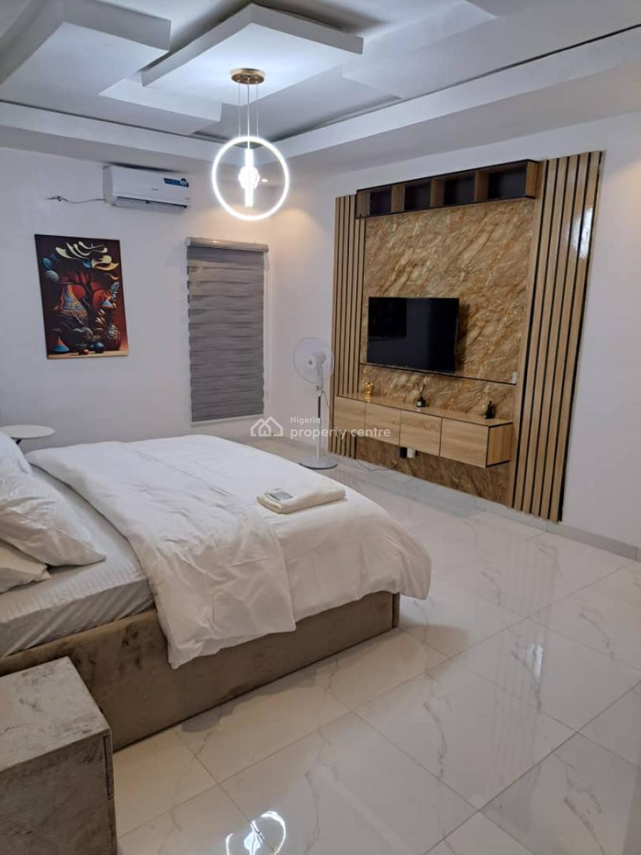 Diolux Comfy 2 Bed Apartment, Sangotedo, Ajah, Lagos, Flat / Apartment Short Let