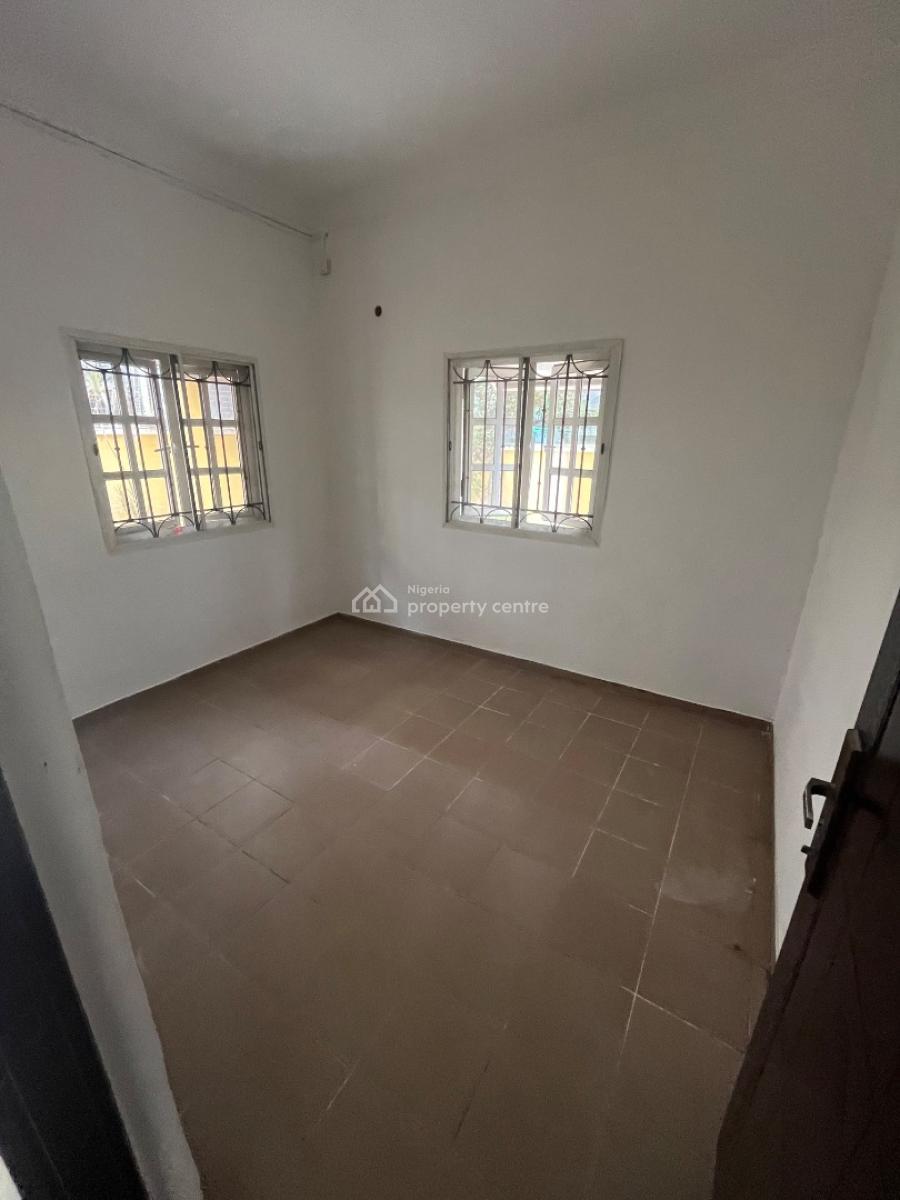 Mini Flatc, Off Admiralty Way, Lekki Phase 1, Lekki, Lagos, Mini Flat (room and Parlour) for Rent