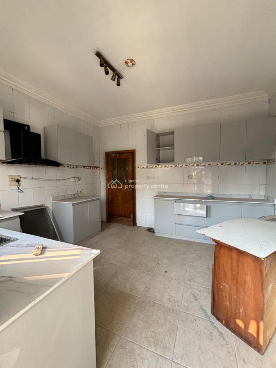 Self Serviced Spacious 5 Bedroom Semi Detached Duplex, Lekki Phase 1, Lekki, Lagos, Semi-detached Duplex for Rent