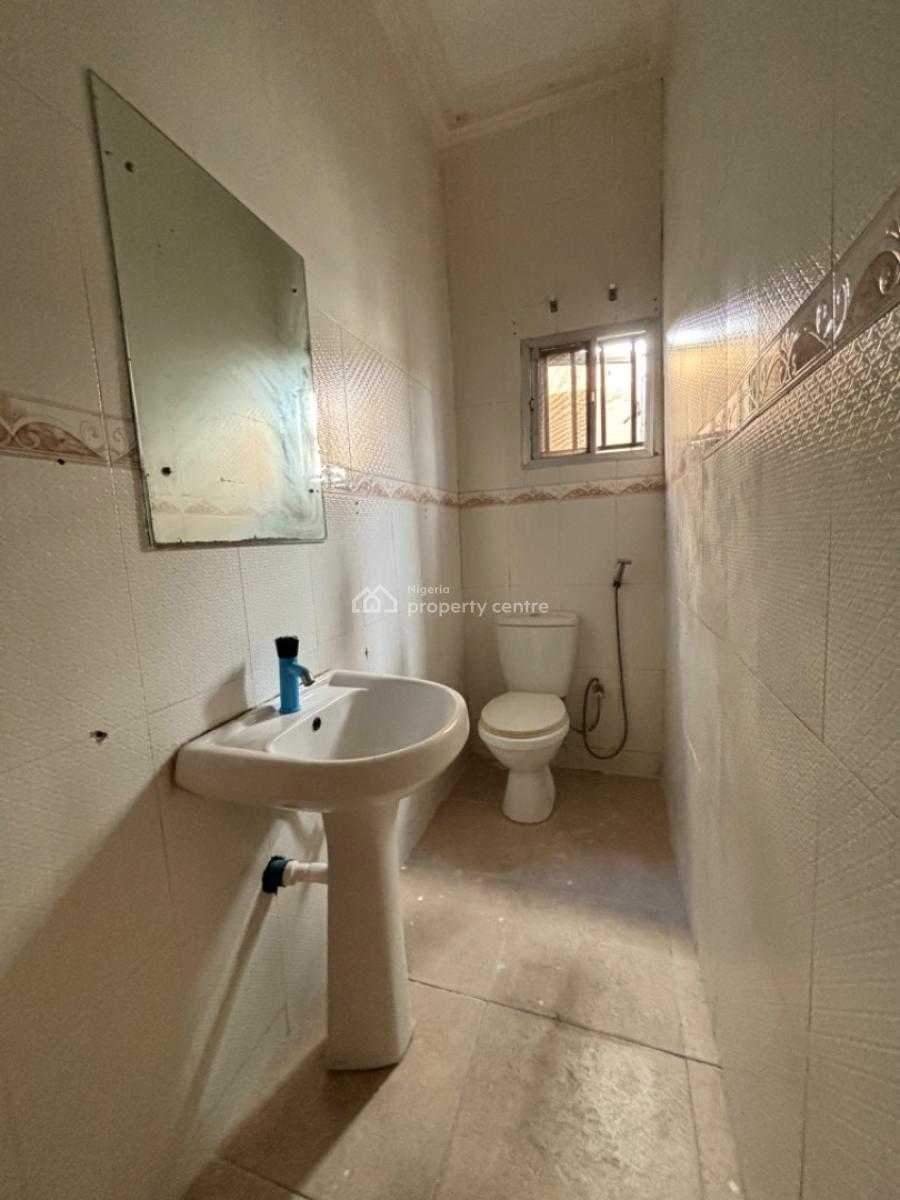 Self Serviced Spacious 5 Bedroom Semi Detached Duplex, Lekki Phase 1, Lekki, Lagos, Semi-detached Duplex for Rent