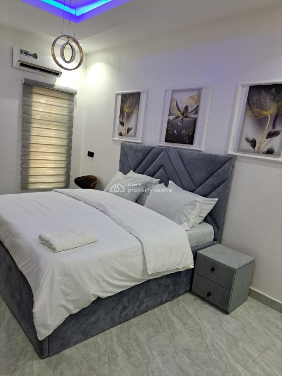 Diolux Clean 2 Bed Apartment, Sangotedo, Ajah, Lagos, Flat / Apartment Short Let