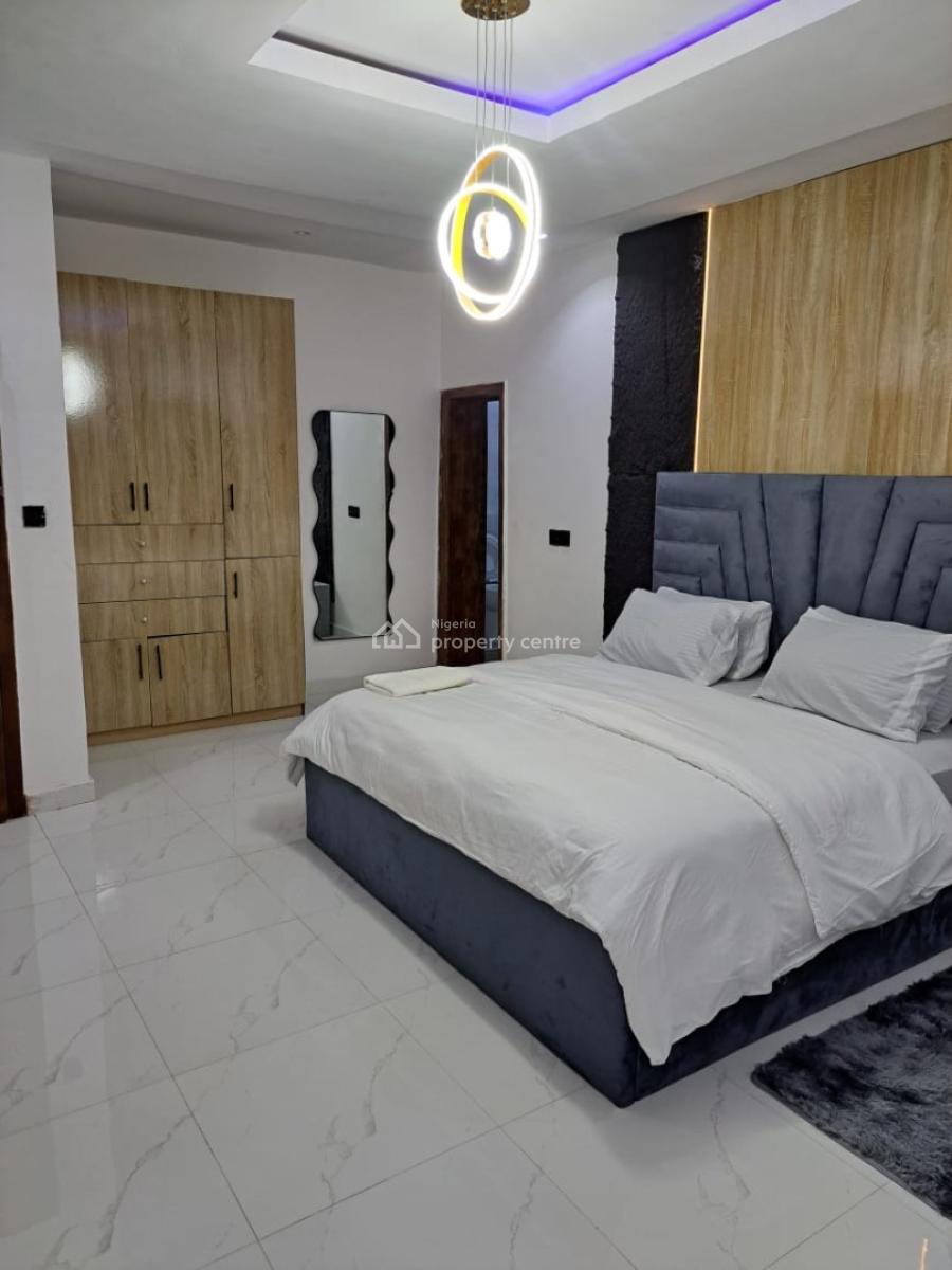 Diolux Clean 2 Bed Apartment, Sangotedo, Ajah, Lagos, Flat / Apartment Short Let