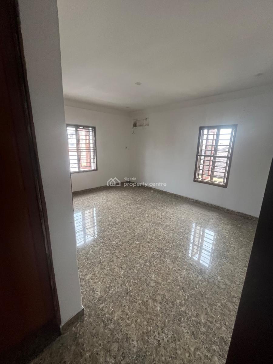 3bedroom Flat, Off Duro Simi Etti Drive, Lekki Phase 1, Lekki, Lagos, Flat / Apartment for Rent