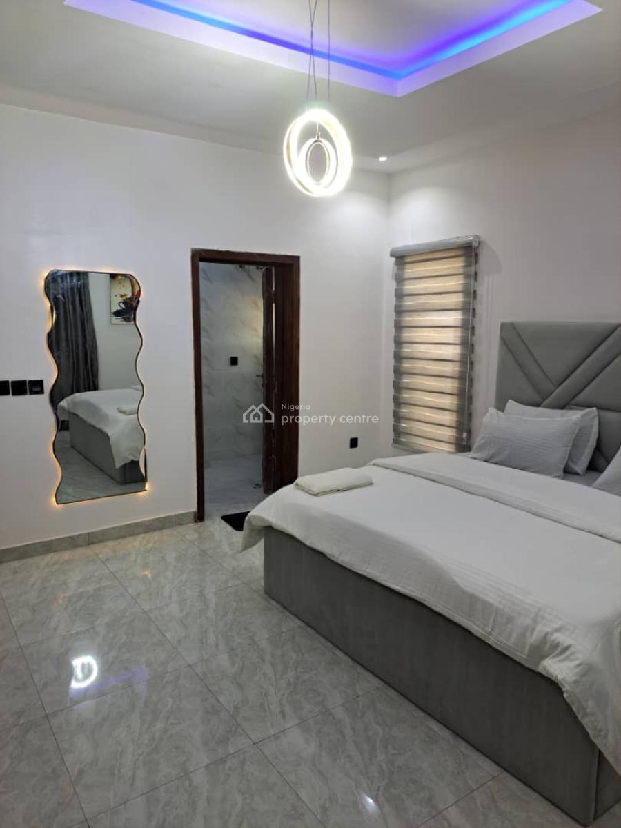 2bed Room Peaceful Diolux Apartment, Thera Peace Zone . Cedar Country Estate, Sangotedo, Ajah, Lagos, Flat / Apartment Short Let
