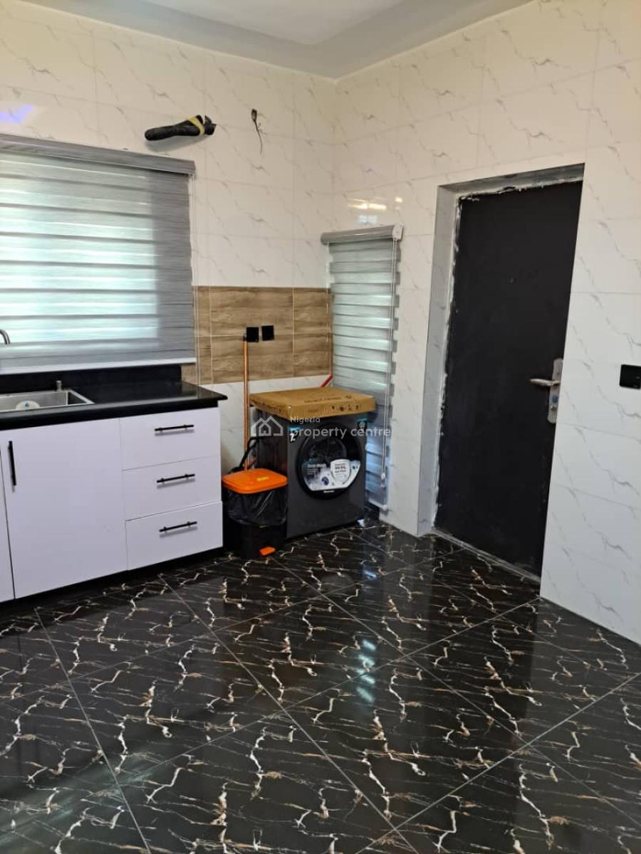 2bed Room Peaceful Diolux Apartment, Thera Peace Zone . Cedar Country Estate, Sangotedo, Ajah, Lagos, Flat / Apartment Short Let