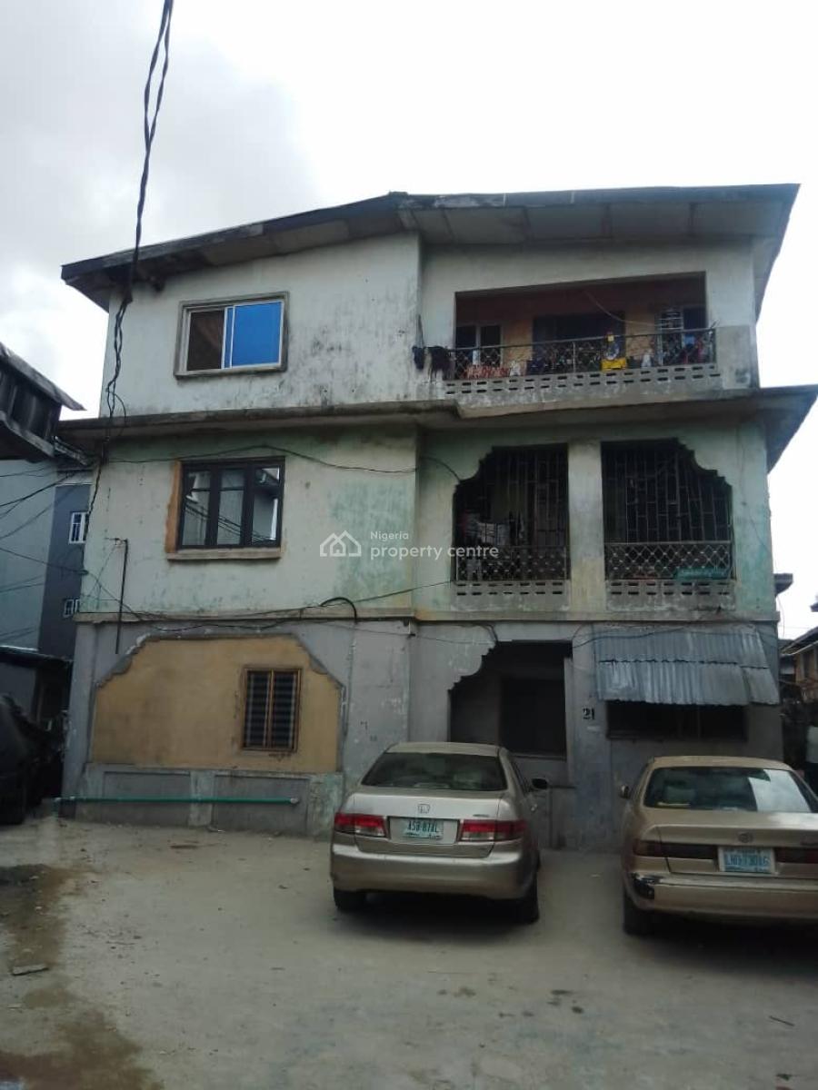Good Solid Building, Ojuelegba, Surulere, Lagos, Block of Flats for Sale