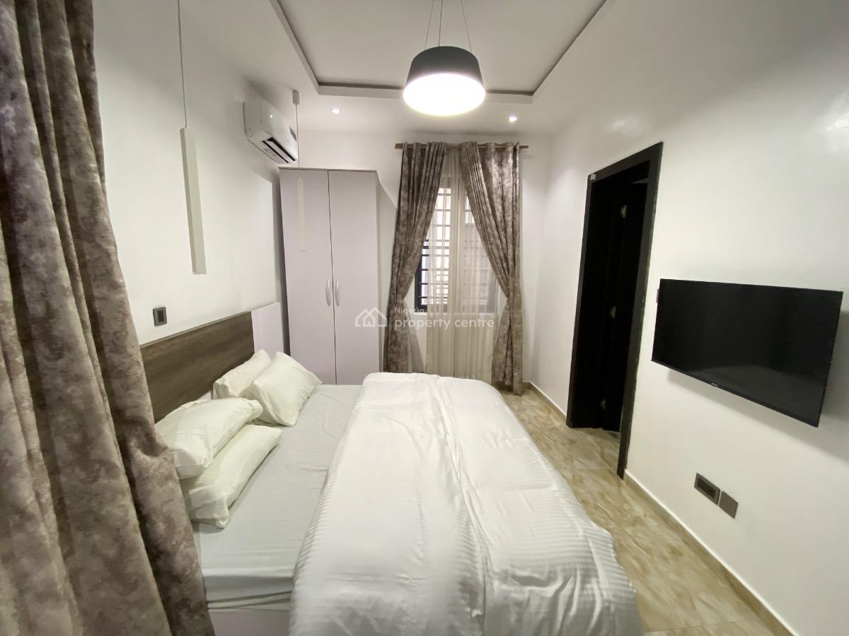 Fully Furnished 2 Bedroom Apartment in a Secured Estate, Ikate, Lekki, Lagos, Flat / Apartment for Rent