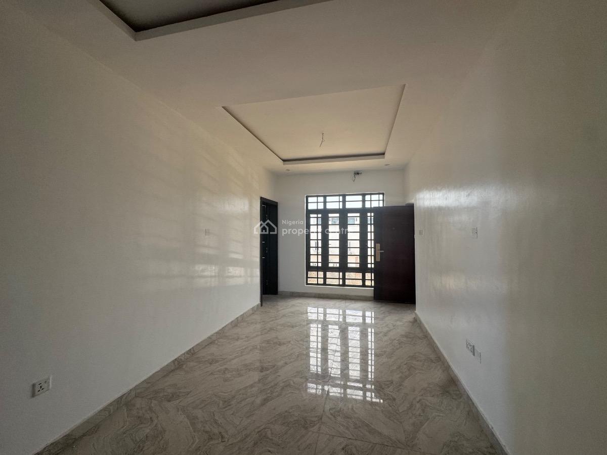 1/2bedroom Apartment, Ologolo, Lekki, Lagos, Flat / Apartment for Sale