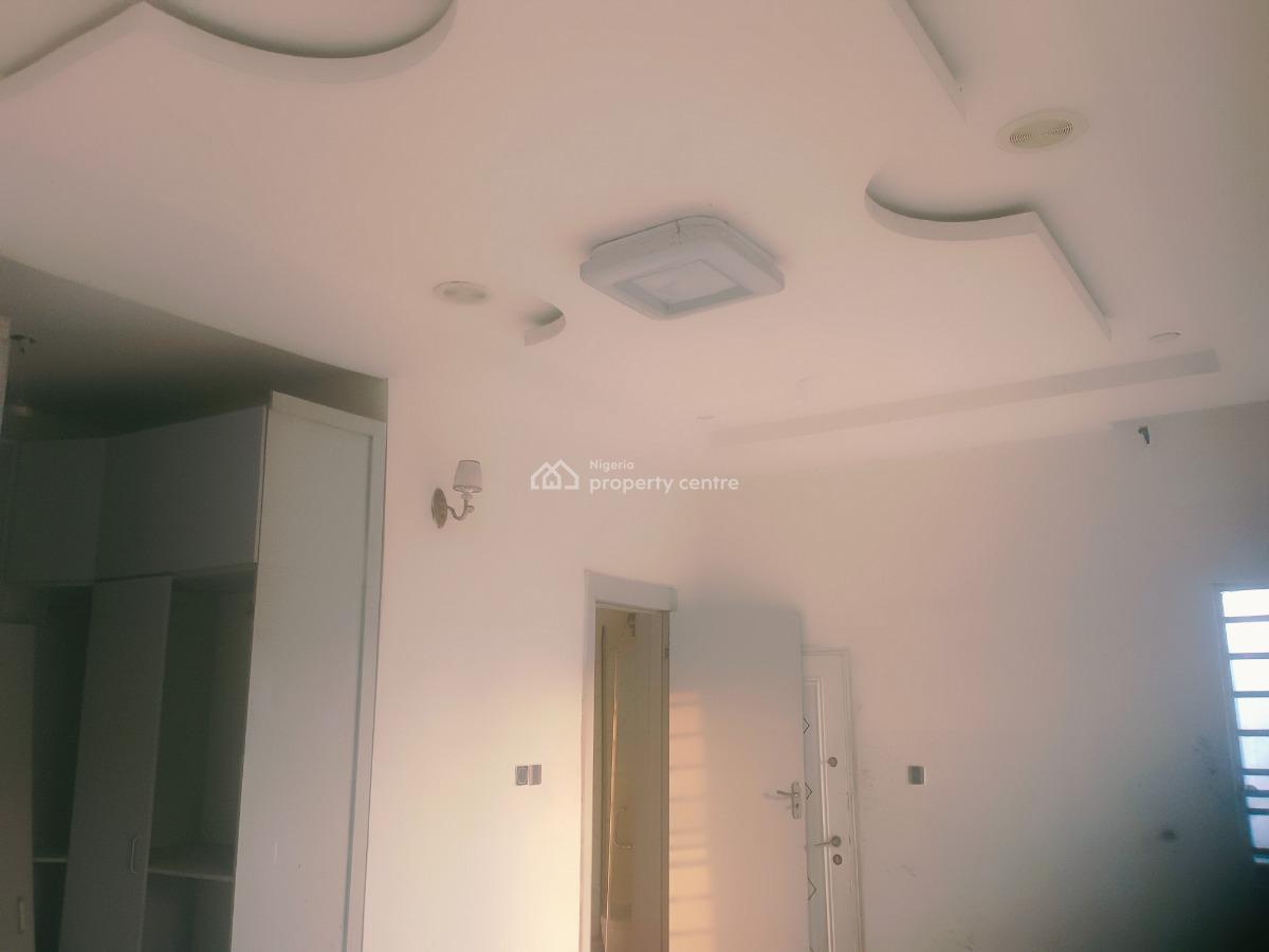 4 Bedroom Terrace Duplex in a Gated and Secured Estate, Orchid Road, Lekki, Lagos, Terraced Duplex for Rent