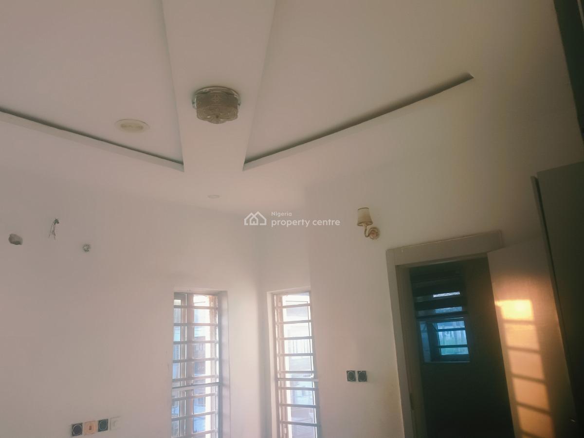 4 Bedroom Terrace Duplex in a Gated and Secured Estate, Orchid Road, Lekki, Lagos, Terraced Duplex for Rent