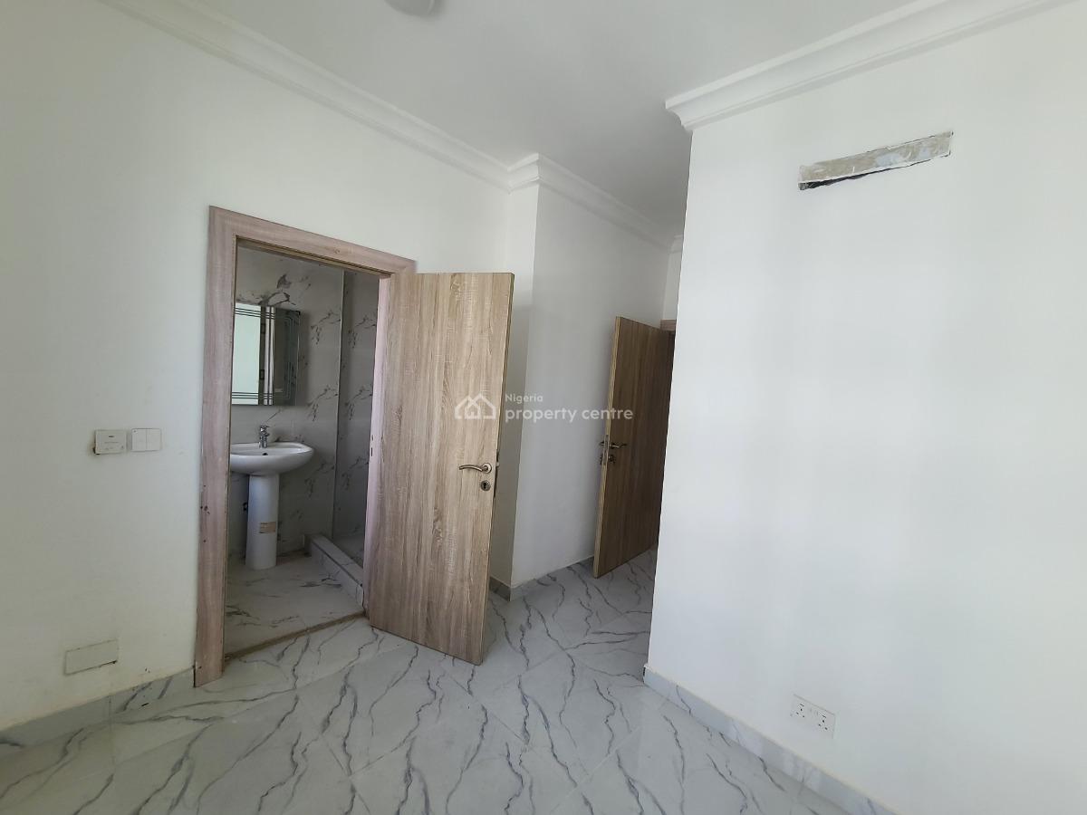 Luxury 3 Bedroom Apartment with Bq, Periwinkle Estate, Lekki Phase 1, Lekki, Lagos, Flat / Apartment for Sale