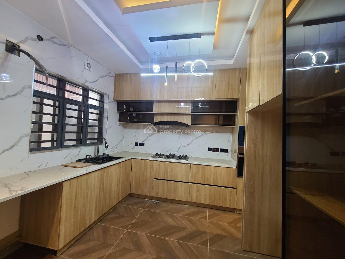 Standard 4 Bedroom Terrace Duplex, Lekki Phase 1 Right, Lekki Phase 1, Lekki, Lagos, Terraced Duplex for Sale