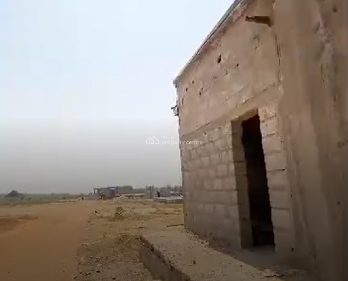 Affordable Luxury: 300sqm Plots for 3-bedroom Duplex in a Prime Estate, Airport Road, Pyakasa, Lugbe District, Abuja, Residential Land for Sale