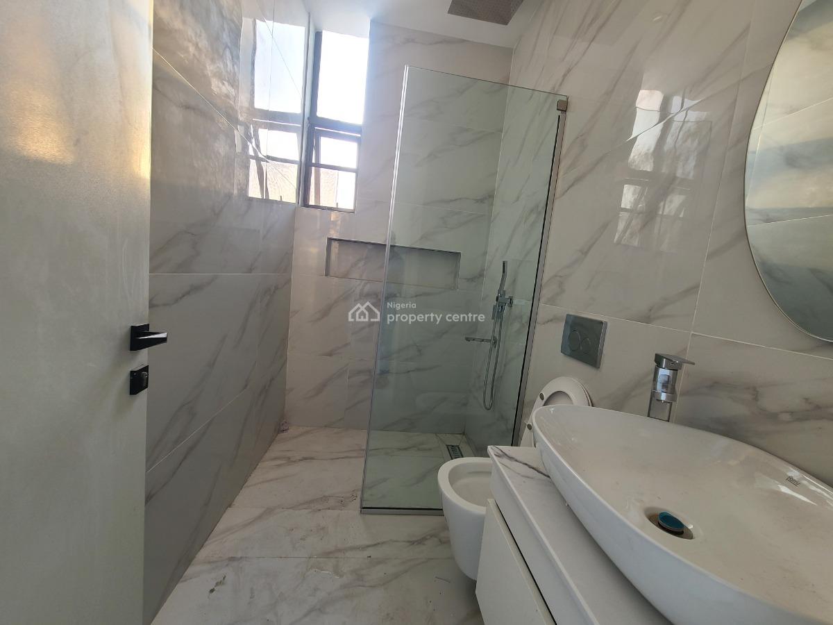 Luxury 2 Bedroom Apartment, Marawa, Lekki Phase 1, Lekki, Lagos, Flat / Apartment for Sale