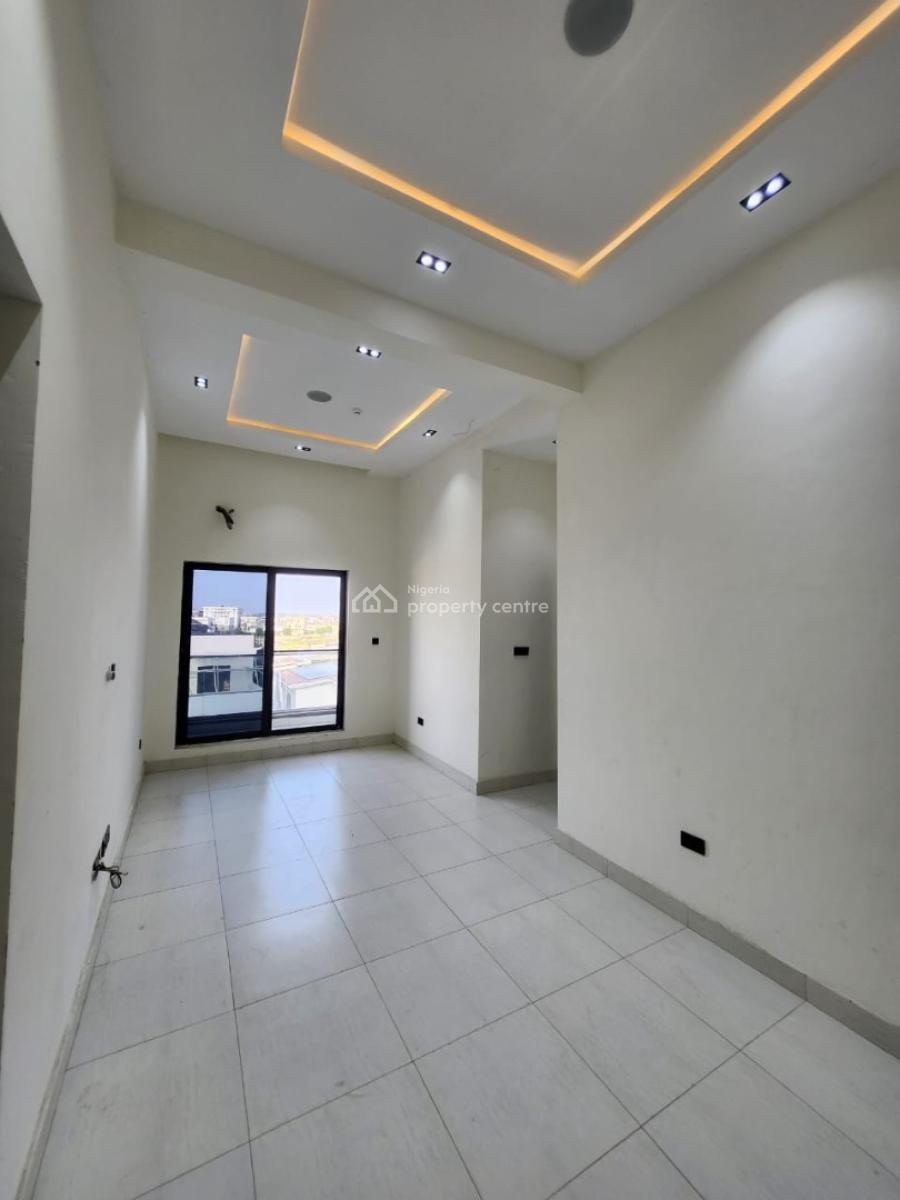 Brand New 3 Bedroom Apartment with, Elevator, Gym and Bq, Lekki Phase1, Lekki Phase 1, Lekki, Lagos, Flat / Apartment for Rent
