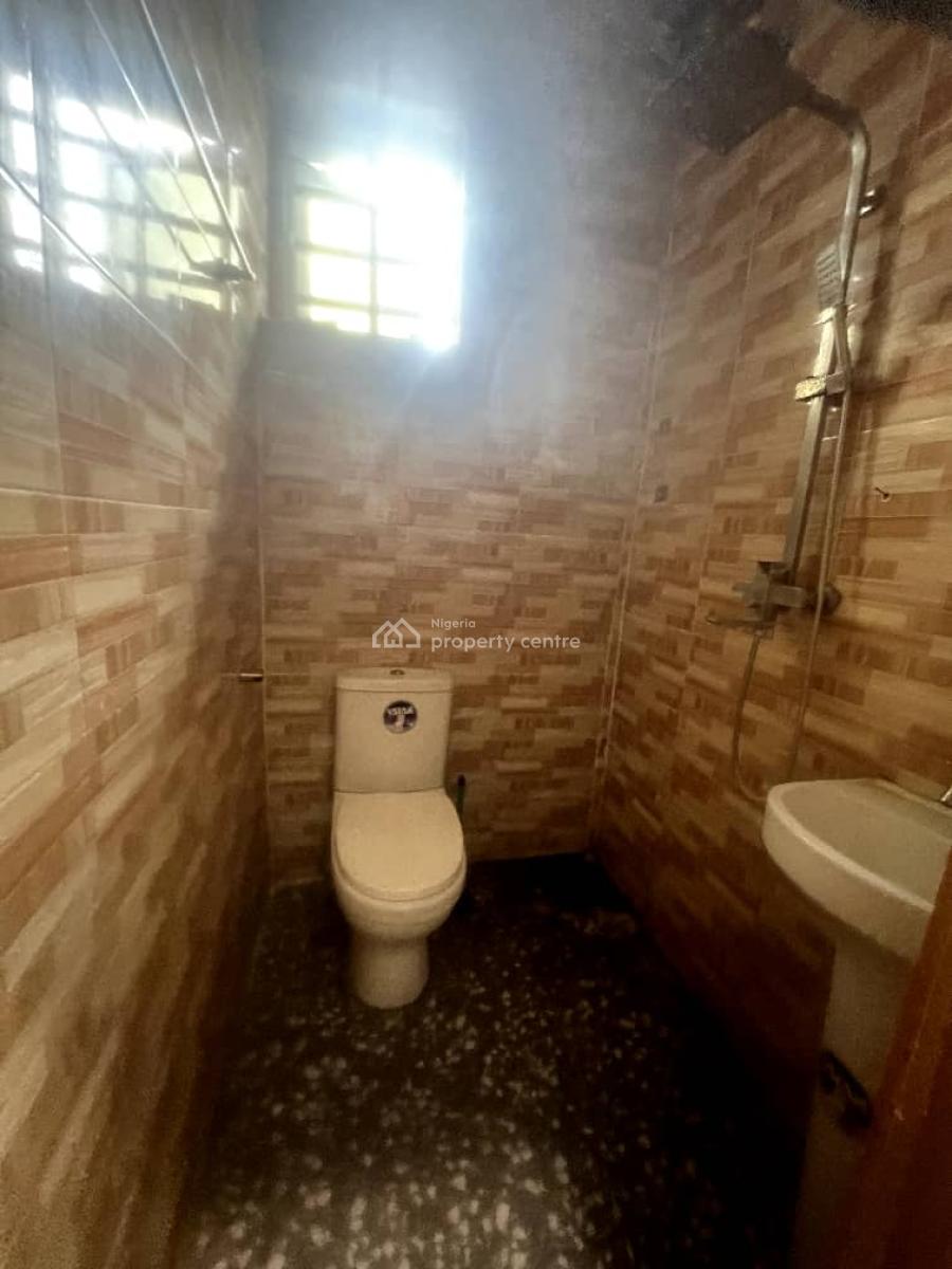 Spacious Mini-flat, Ologolo, Lekki, Lagos, Mini Flat (room and Parlour) for Rent