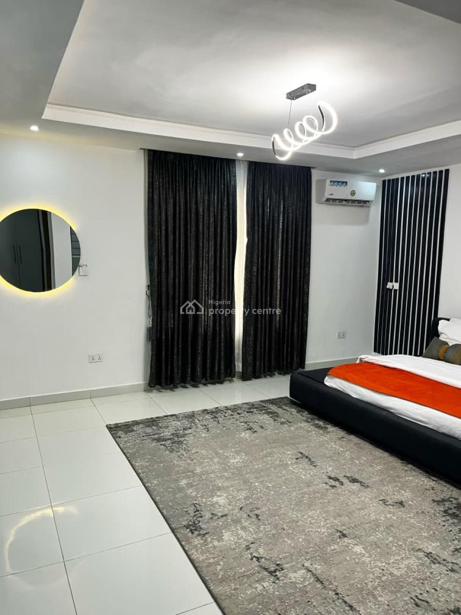 Luxury 3-bedroom Apartment with Housekeeping and Snooker Board, Ps5, 2balconies, Bath Tub, 24hrs Power Supply, High Speed Internet, Ikate, Lekki, Lagos, Flat / Apartment Short Let