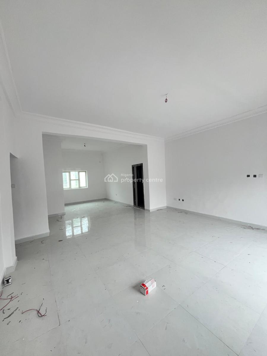 Spacious 3 Bedroom Apartment, Eleganza Estate Opposite Vgc, Lekki, Lagos, Flat / Apartment for Rent