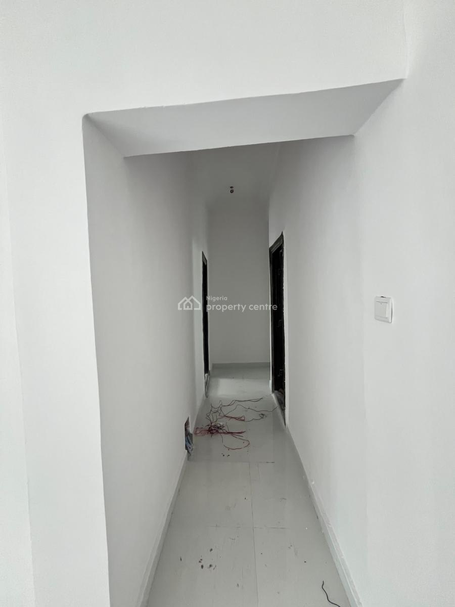 Spacious 3 Bedroom Apartment, Eleganza Estate Opposite Vgc, Lekki, Lagos, Flat / Apartment for Rent