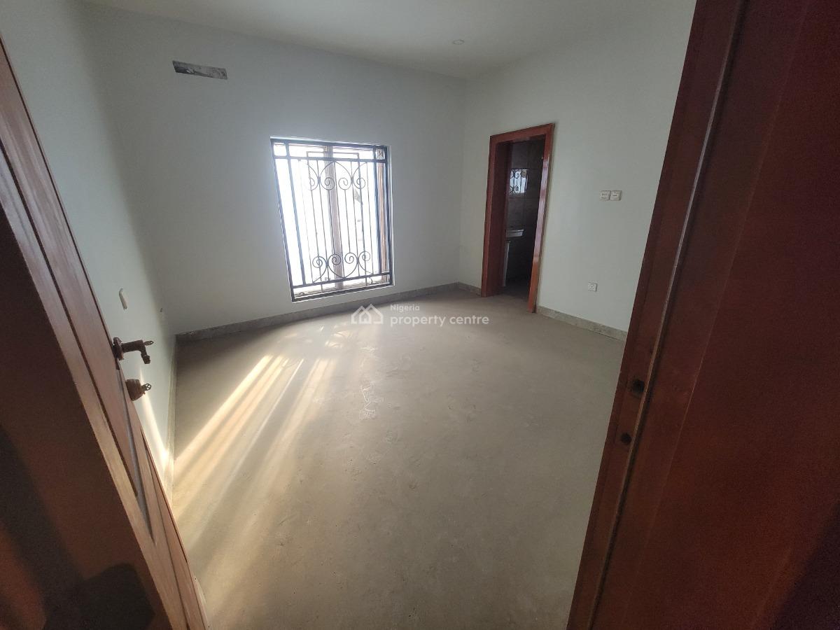 8 Units Block of Flats with 1 Bedroom Bq Each, Garki, Abuja, Flat / Apartment for Sale