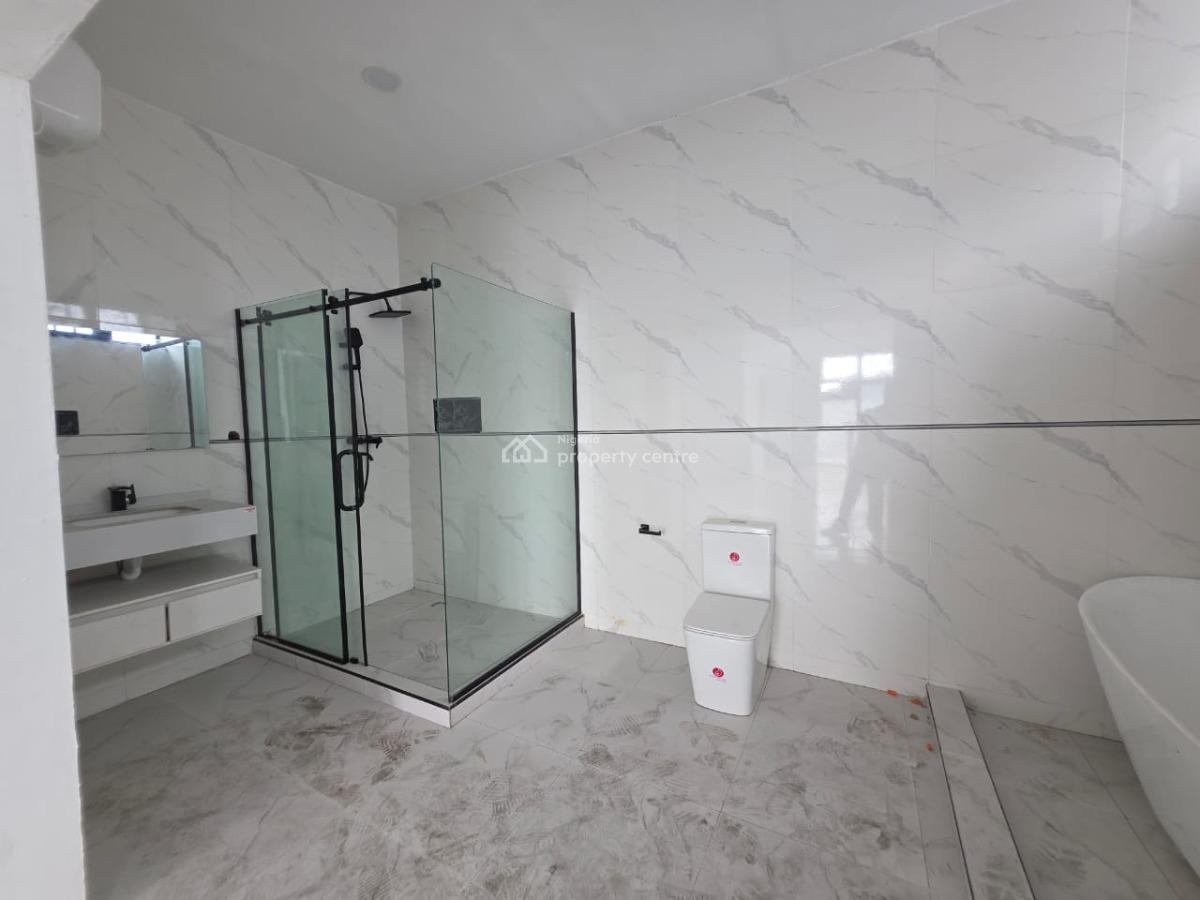 Serviced Luxury 5 Bedroom Detached Duplex with  Bq, Chevron, Lekki, Lagos, Detached Duplex for Sale