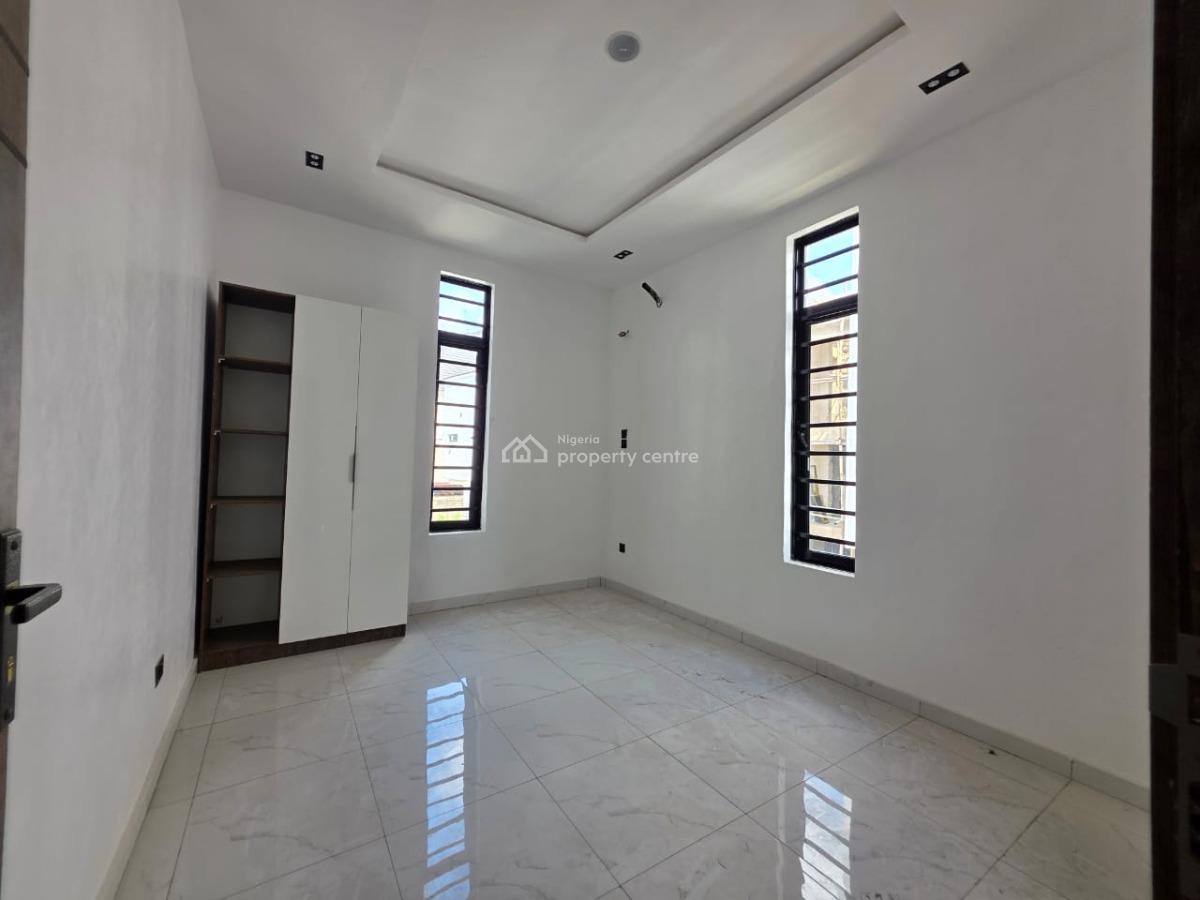 Serviced Luxury 5 Bedroom Detached Duplex with  Bq, Chevron, Lekki, Lagos, Detached Duplex for Sale