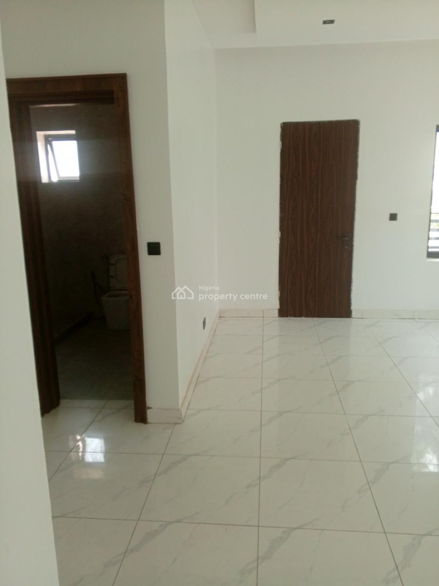 4 Bedroom Duplex and a Room Bq, Works and Housing, Gwarinpa, Abuja, Terraced Duplex for Sale