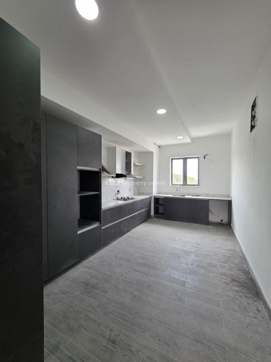 Luxury 3 Bedroom Apartment with Excellent Finishing, Admiralty Way, Lekki Phase 1, Lekki, Lagos, Flat / Apartment for Sale