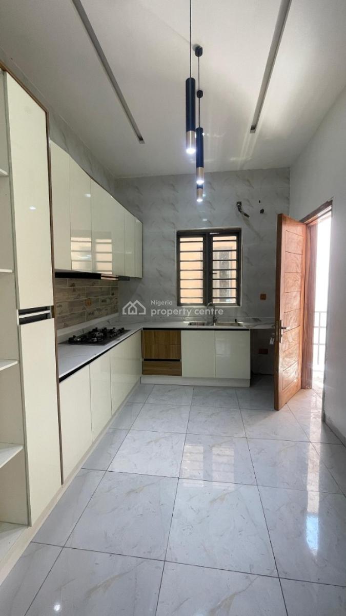 2 Bedroom Apartment, Agungi Lekki Lagos, Agungi, Lekki, Lagos, Flat / Apartment for Sale