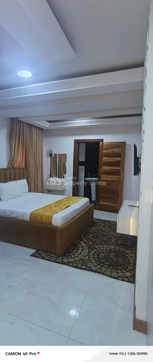 Half Furnished Mini Flat in Lekki Right By Petrocam Filling Station, Elf Bus Stop By Petrocam Filling Station, Lekki Phase 1, Lekki, Lagos, Mini Flat (room and Parlour) for Rent