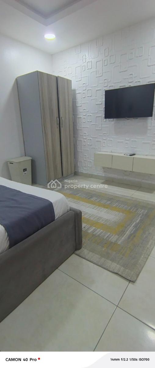 Half Furnished Mini Flat in Lekki Right By Petrocam Filling Station, Elf Bus Stop By Petrocam Filling Station, Lekki Phase 1, Lekki, Lagos, Mini Flat (room and Parlour) for Rent