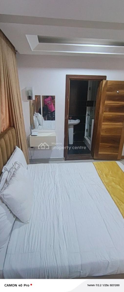 Fully Furnished Two Bedroom Flat in Lekki Right, Lekki Right By Pinnacle Fuel Station, Lekki Phase 1, Lekki, Lagos, Flat / Apartment for Rent