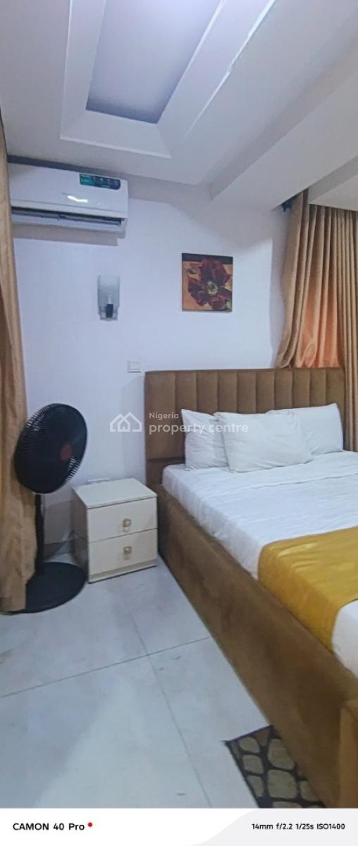 Fully Furnished and Service Two Bedroom Flat in Lekki, Lekki Right By Maruwa Area, Lekki Phase 1, Lekki, Lagos, Flat / Apartment for Rent