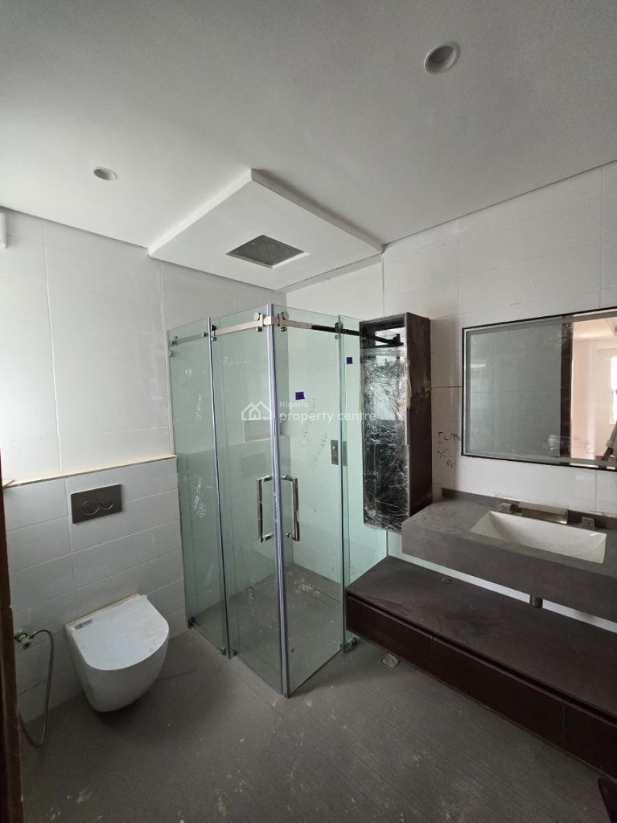 Contemporary Designed Serviced 3 Bedroom Flat with a Room Bq, Old Ikoyi, Ikoyi, Lagos, Flat / Apartment for Sale