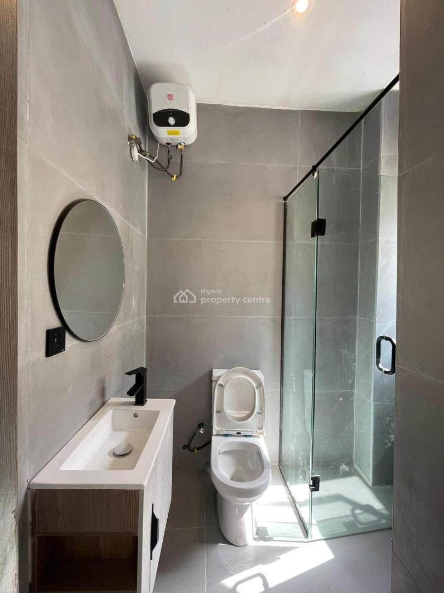 2bedroom Apartment, Lekki Phase 1, Lekki, Lagos, Block of Flats for Sale