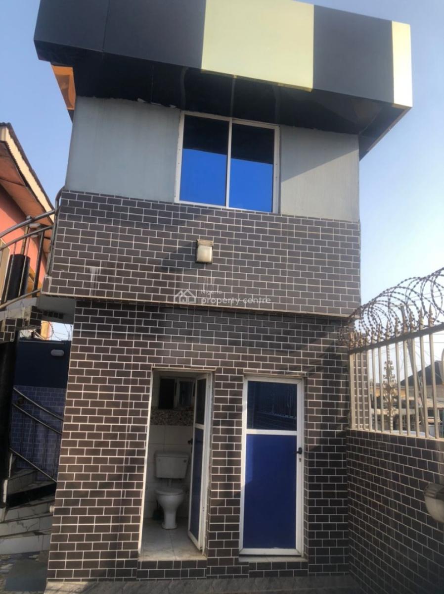 6rooms Guest House Vat Ile Iwe Egbe, Ile Iwe Egbe, Egbe, Lagos, Hotel / Guest House for Rent