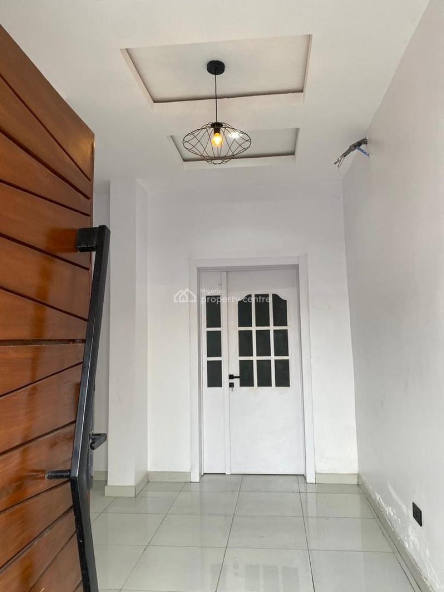 5bedroom Fully Detached with Swimming Pool, Chevron, Lekki, Lagos, Detached Duplex for Sale